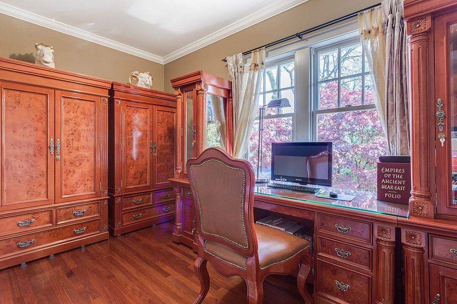 1375 W King Edward Avenue Vancouver, BC - 26