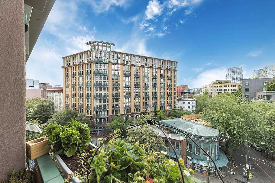 504 1 E Cordova Street Vancouver, BC - 28