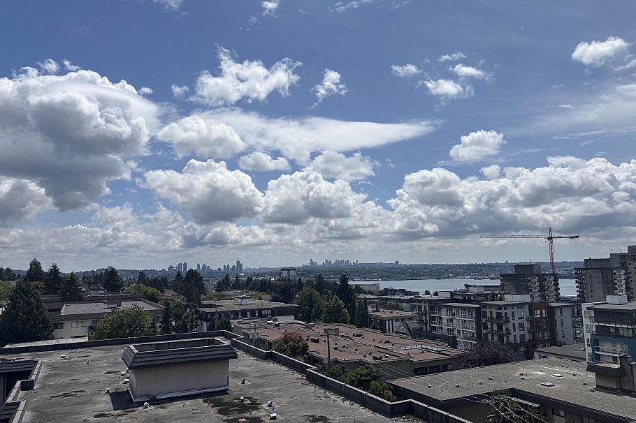 801 444 Lonsdale Avenue North Vancouver, BC - 2