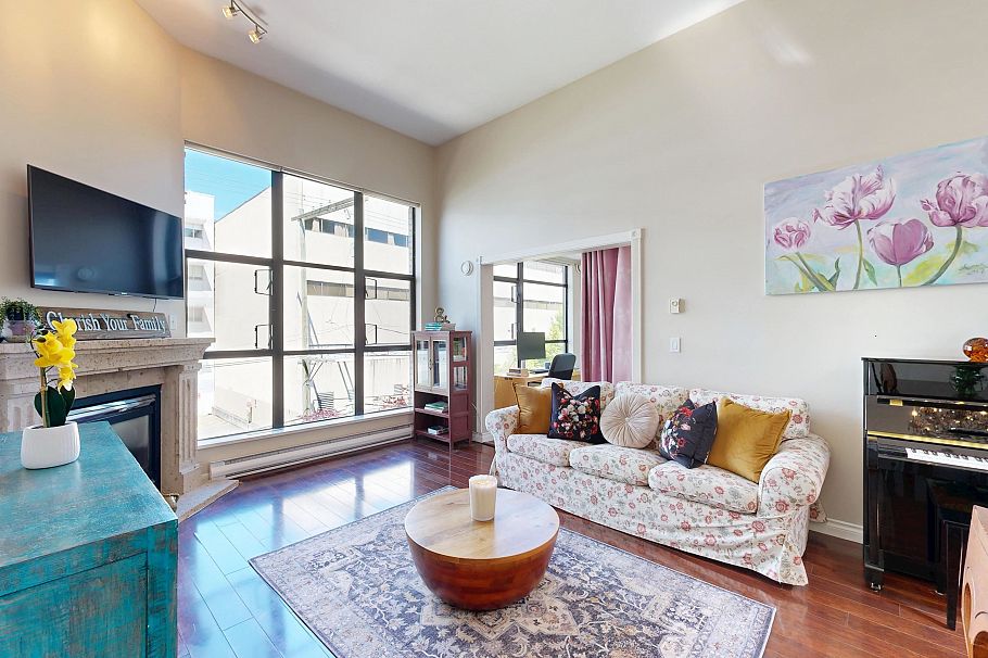 409 2181 W 10th Avenue Vancouver, BC - 3