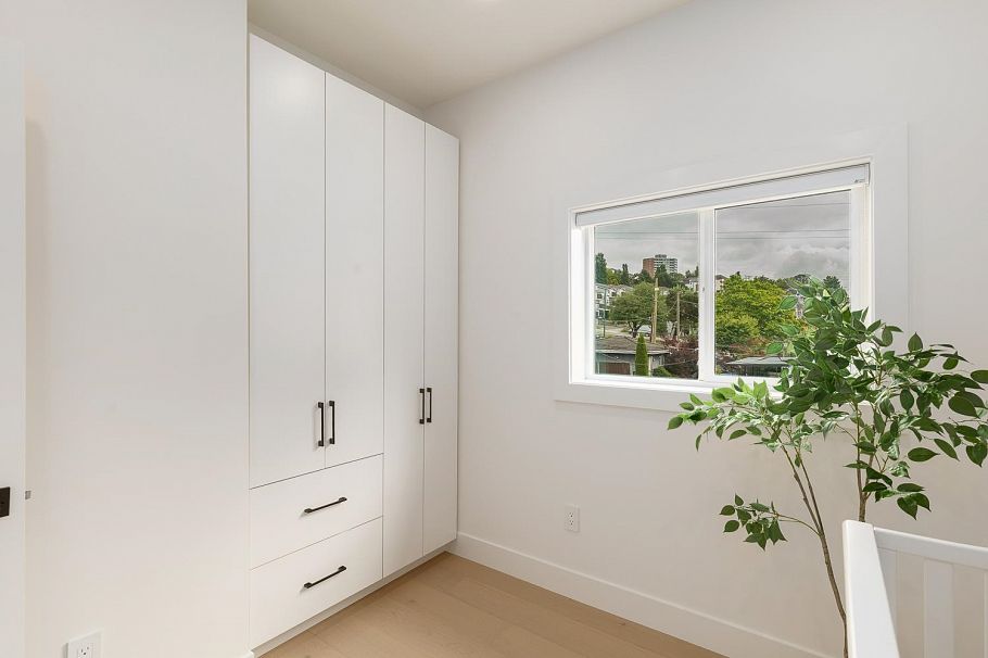 1 3633 Turner Street Vancouver, BC - 21