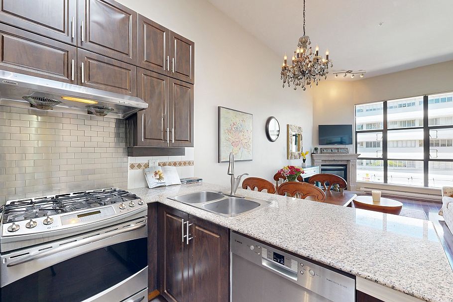 409 2181 W 10th Avenue Vancouver, BC - 14