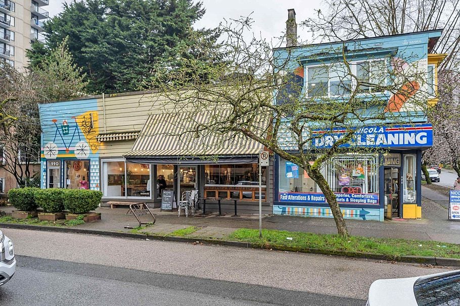108 1535 Nelson Street Vancouver, BC - 26
