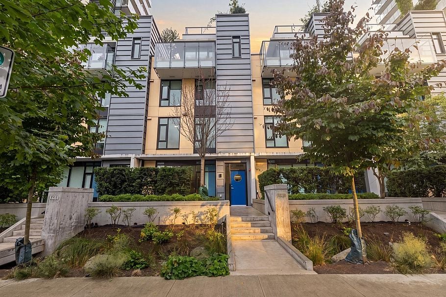 1439 Hunter Street North Vancouver, BC - 17