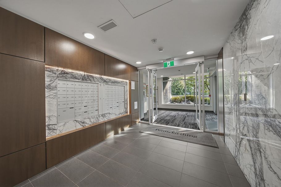 206 5058 Cambie Street Vancouver, BC - 4
