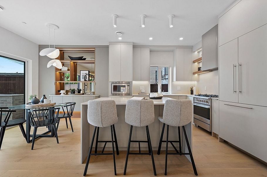 2 2211 William Street Vancouver, BC - 13