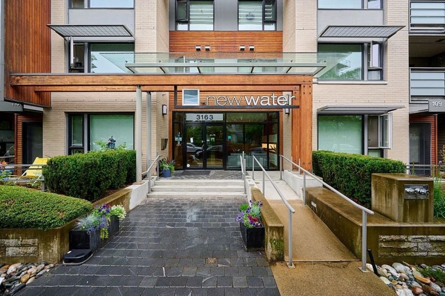 102 3163 Riverwalk Avenue Vancouver, BC - 1