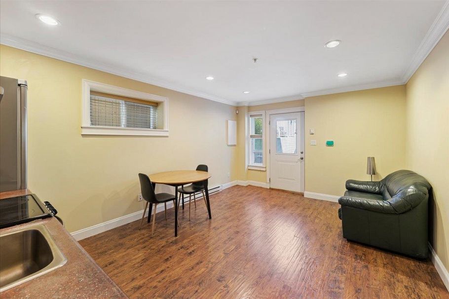 1185 E 62nd Avenue Vancouver, BC - 23