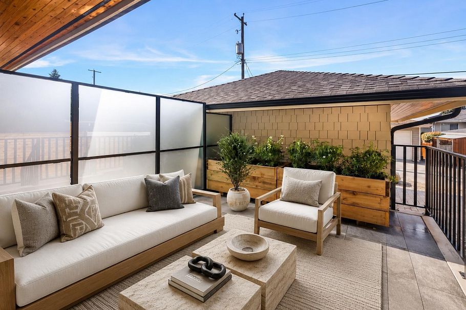 265 W 6th Street North Vancouver, BC - 8