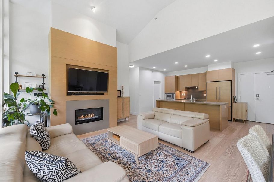 506 3606 Aldercrest Drive North Vancouver, BC - 5