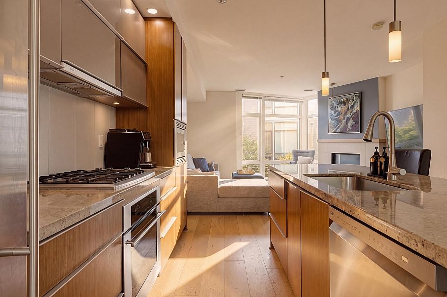 2975 Wall Street Vancouver, BC - 14