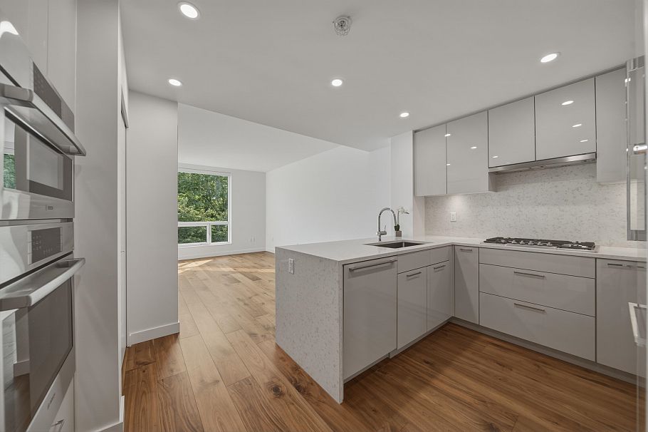 206 5058 Cambie Street Vancouver, BC - 8