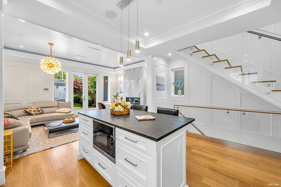 3581 W 32nd Avenue Vancouver, BC - 15