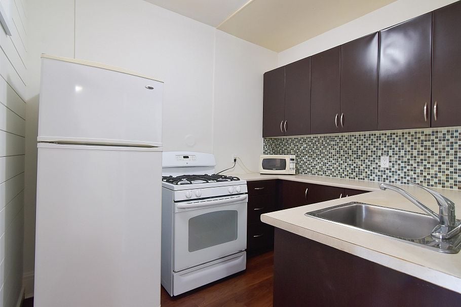 8 935 JERVIS STREET, Vancouver BC V6E 2B5 Vancouver, BC - 7