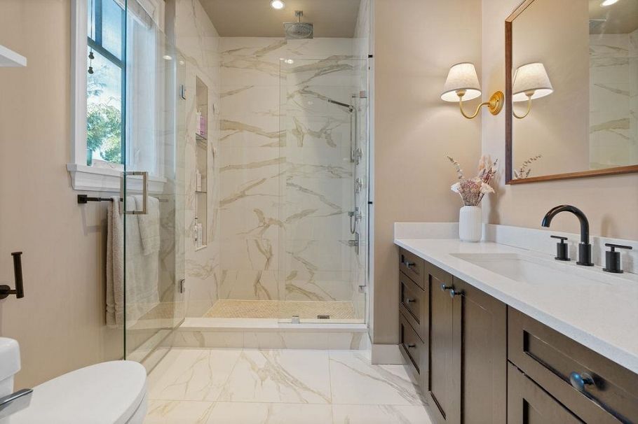 533 E 11th Avenue Vancouver, BC - 19