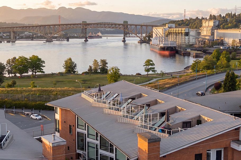 2975 Wall Street Vancouver, BC - 3