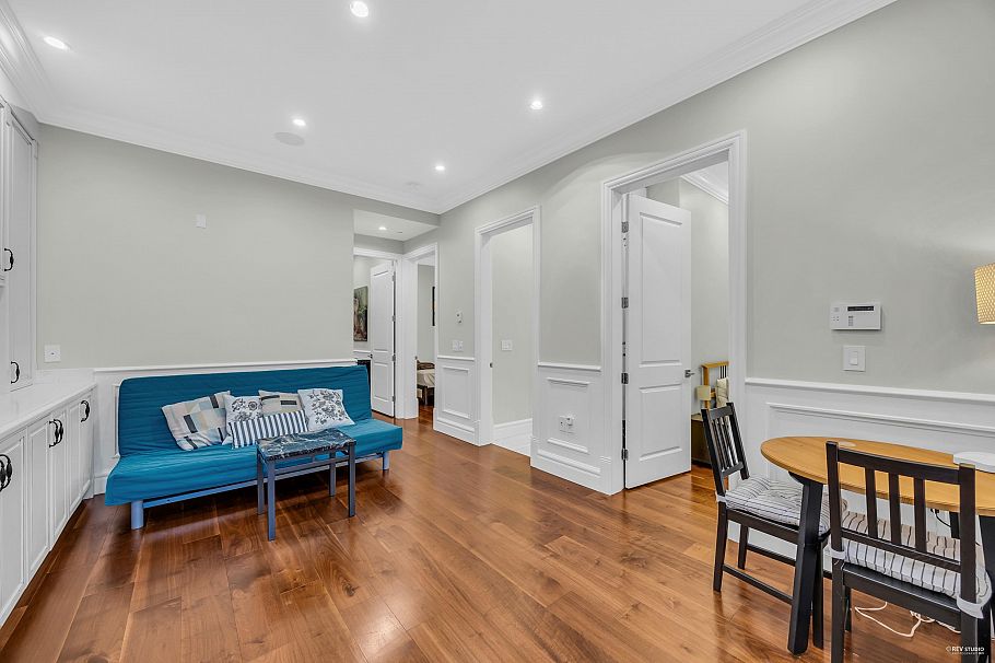 4307 W 13th Avenue Vancouver, BC - 21