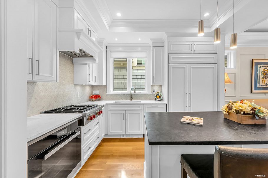 3581 W 32nd Avenue Vancouver, BC - 16