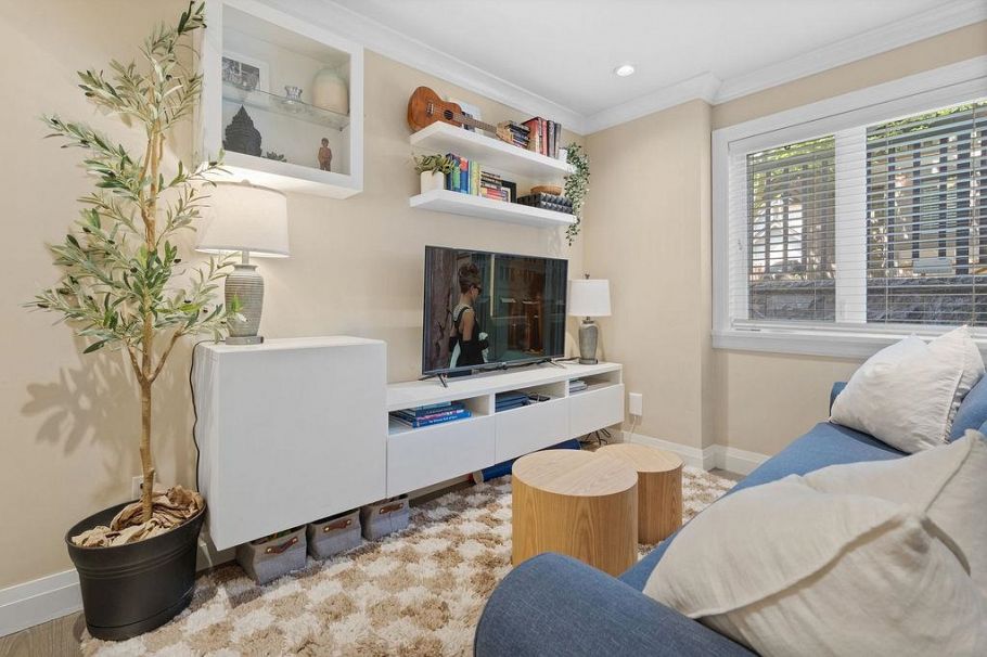 533 E 11th Avenue Vancouver, BC - 29