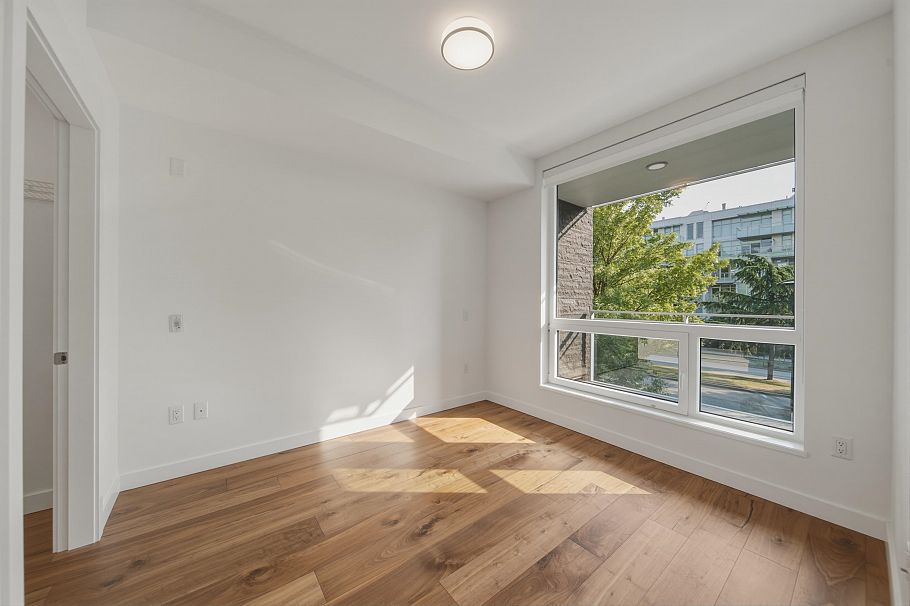 206 5058 Cambie Street Vancouver, BC - 14