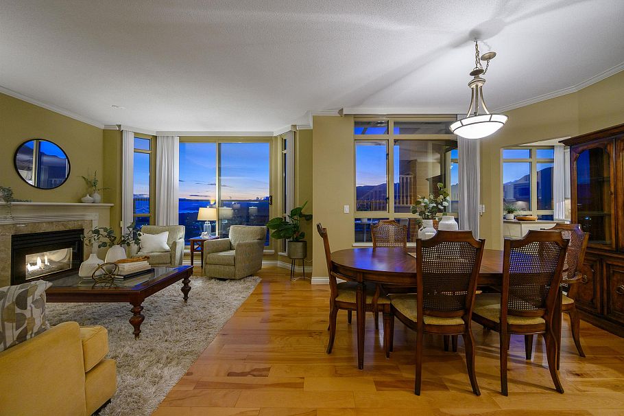 1505 160 W Keith Road North Vancouver, BC - 1