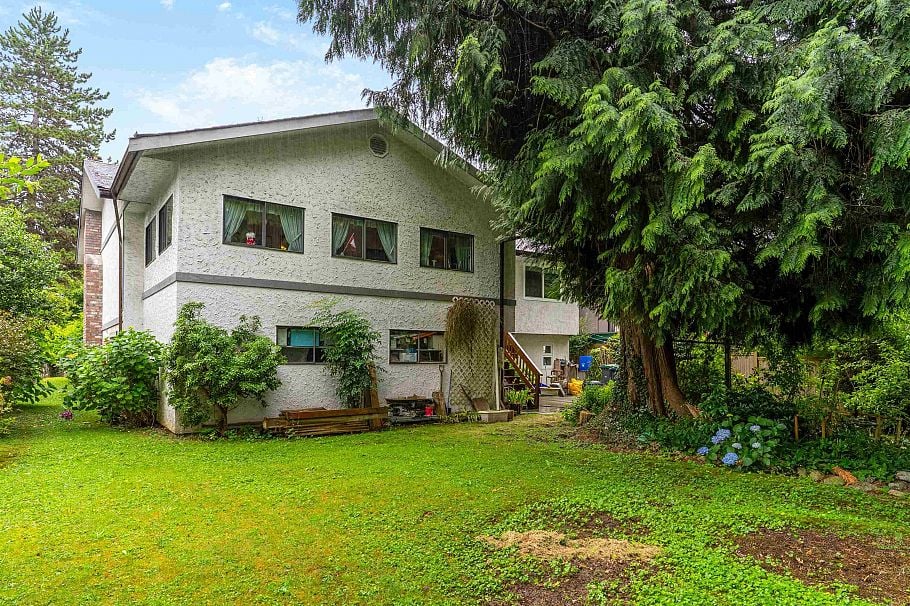 2599 Masefield Road North Vancouver, BC - 29