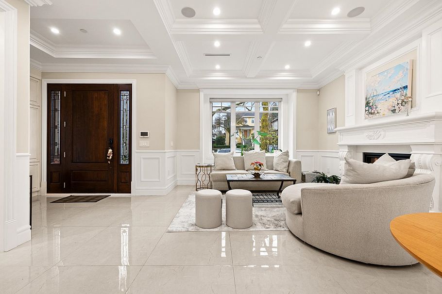 4307 W 13th Avenue Vancouver, BC - 3