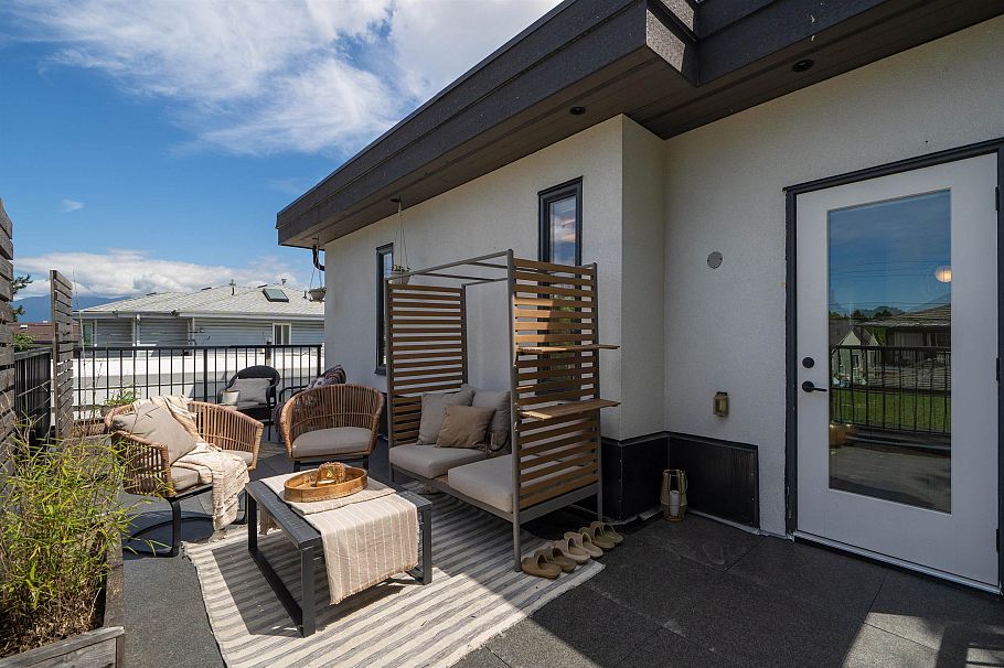 5325 Chester Street Vancouver, BC - 28