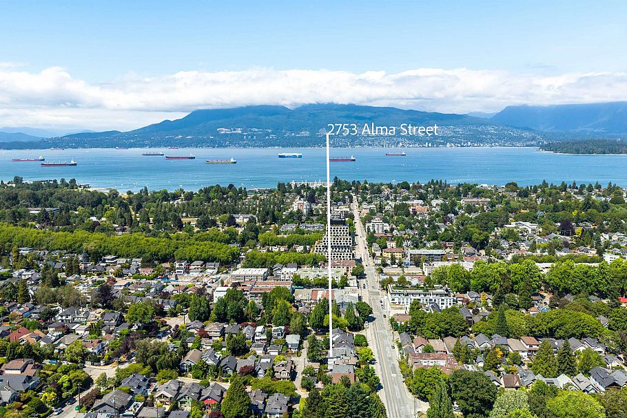 2753 Alma Street Vancouver, BC - 2
