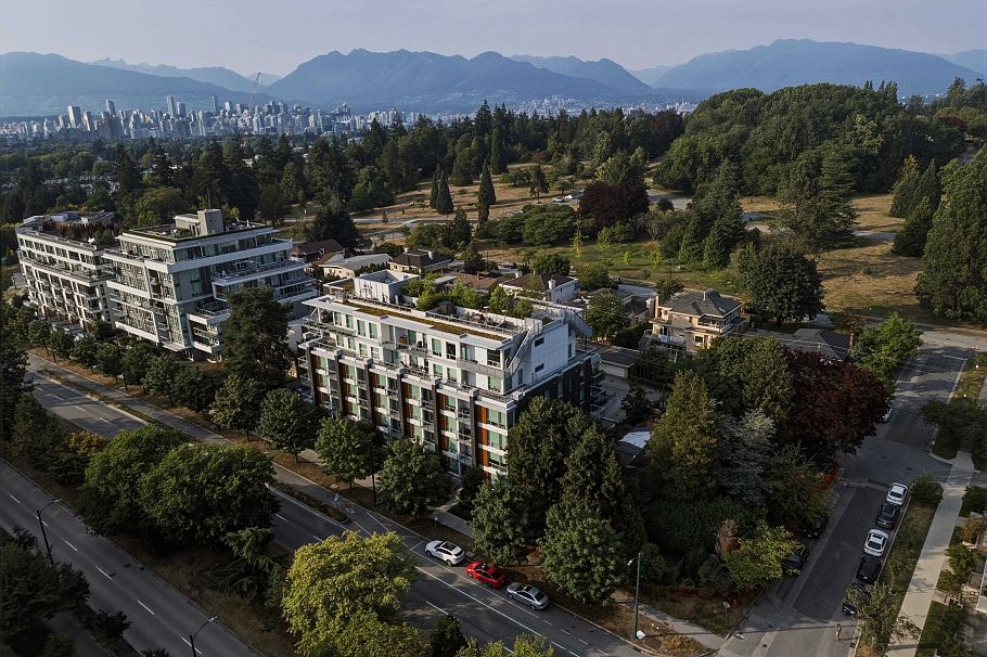 206 5058 Cambie Street Vancouver, BC - 1