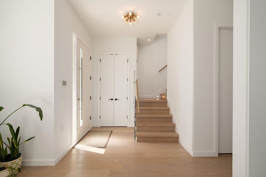 5325 Chester Street Vancouver, BC - 4