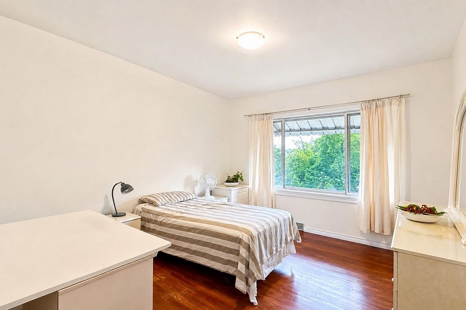 2965 E 8th Avenue Vancouver, BC - 16