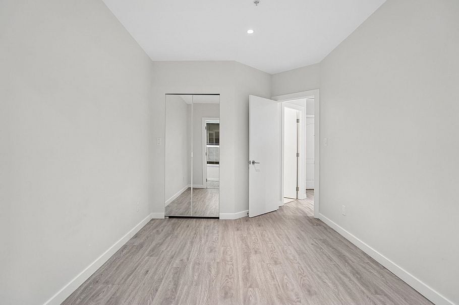 410 1177 Hornby Street Vancouver, BC - 8
