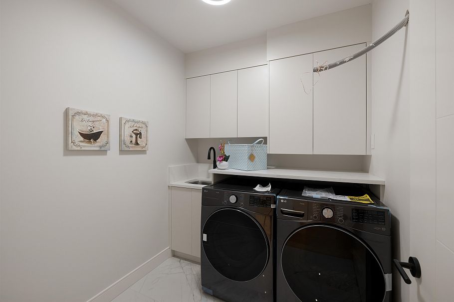 838 E 14th Street North Vancouver, BC - 20