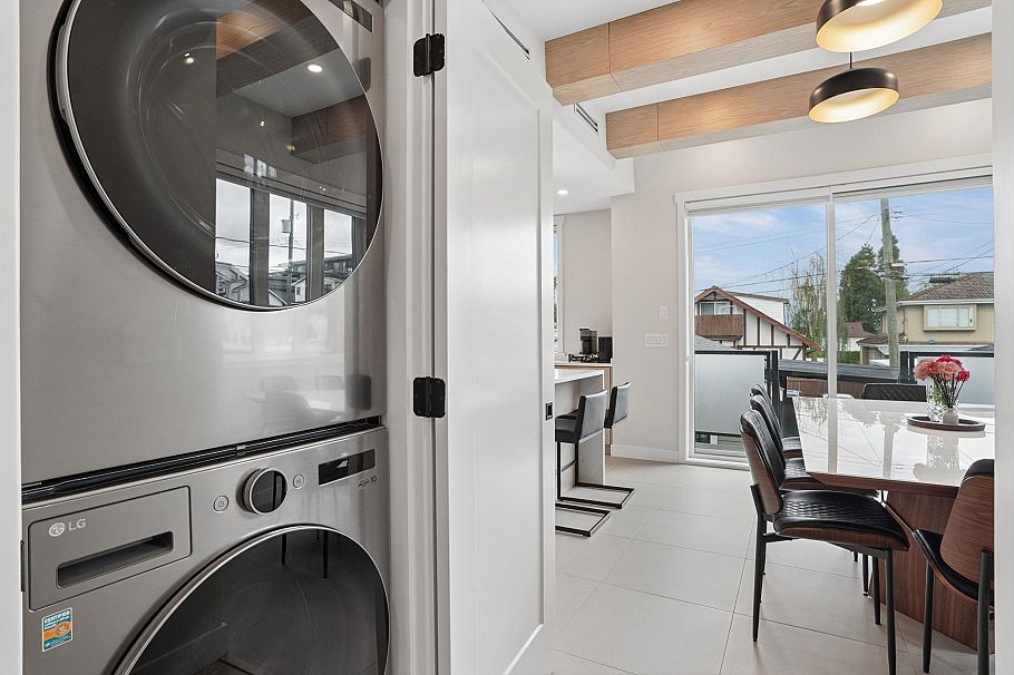 1889 E 34th Avenue Vancouver, BC - 20