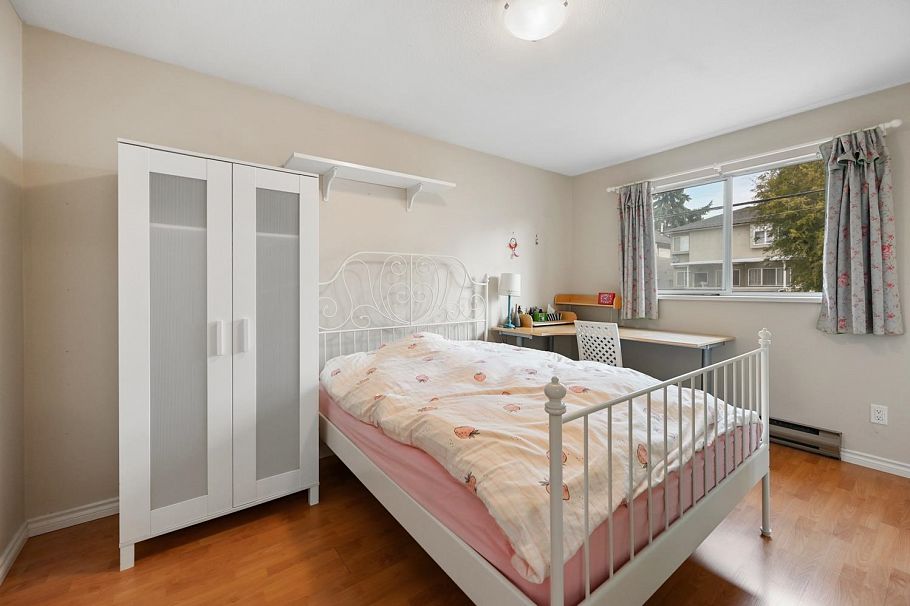 819 W 70th Avenue Vancouver, BC - 15