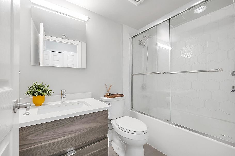 1003 1188 Richards Street Vancouver, BC - 12