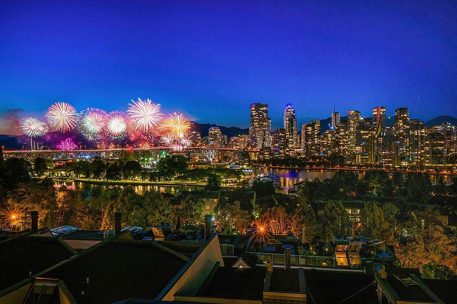 1088 W 7th Avenue Vancouver, BC - 31