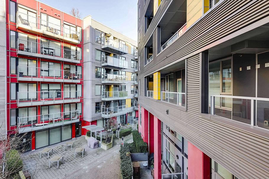 313 417 Great Northern Way Vancouver, BC - 17