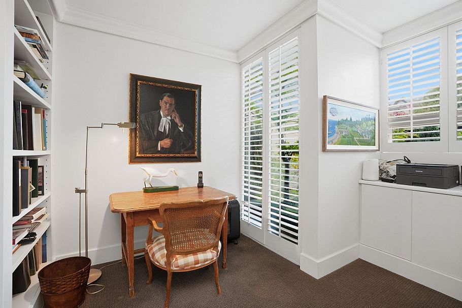 2565 Point Grey Road Vancouver, BC - 35