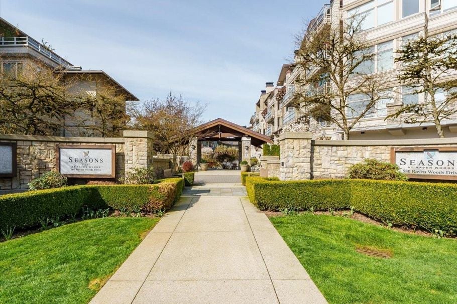 417 580 Raven Woods Drive North Vancouver, BC - 27