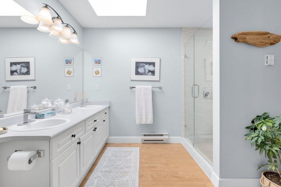 413 128 W 8th Street North Vancouver, BC - 17