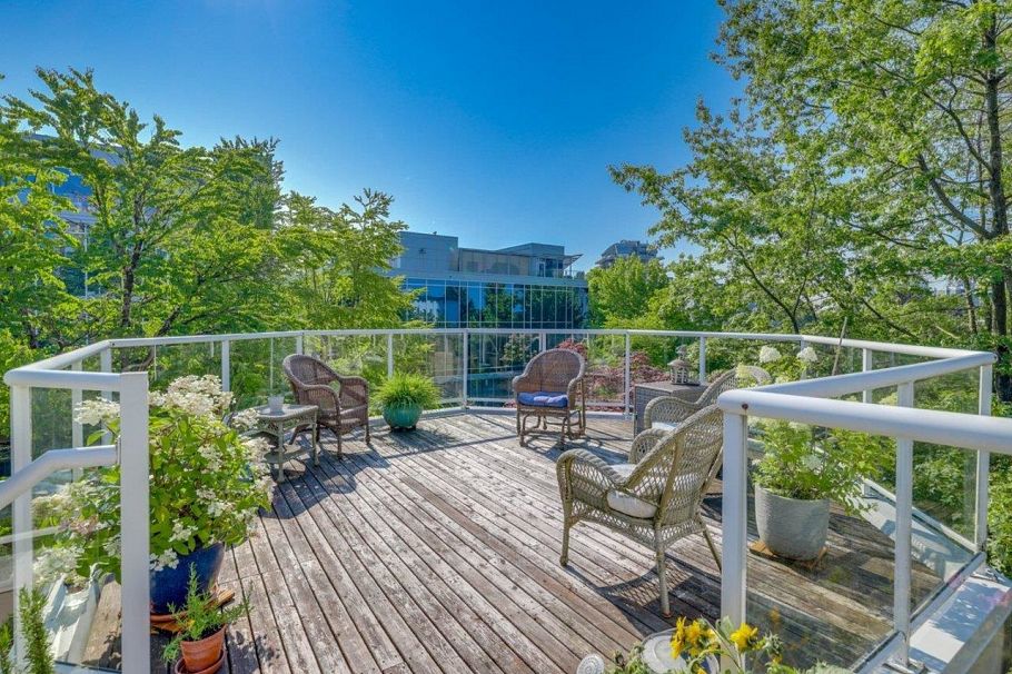 413 128 W 8th Street North Vancouver, BC - 27
