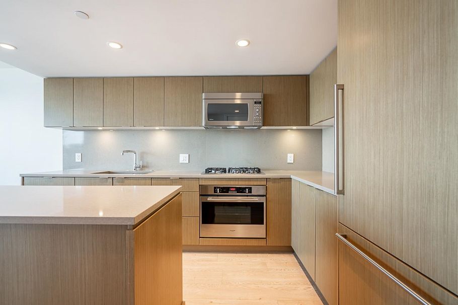 306 125 E 14th Street Vancouver, BC - 15
