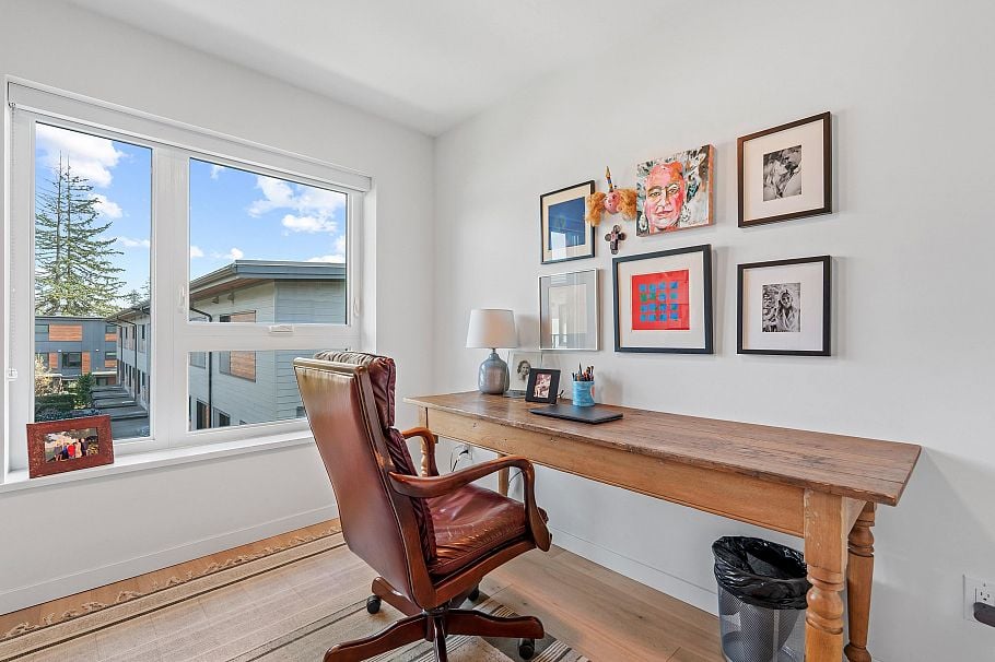 31 528 E 2nd Street North Vancouver, BC - 21