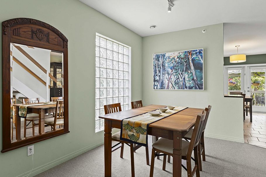 3622 W 8th Avenue Vancouver, BC - 8