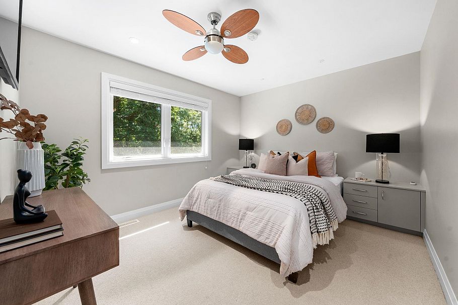 1776 Medwin Place North Vancouver, BC - 12