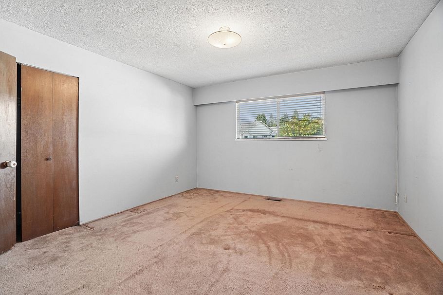 1469 E 17th Avenue Vancouver, BC - 8
