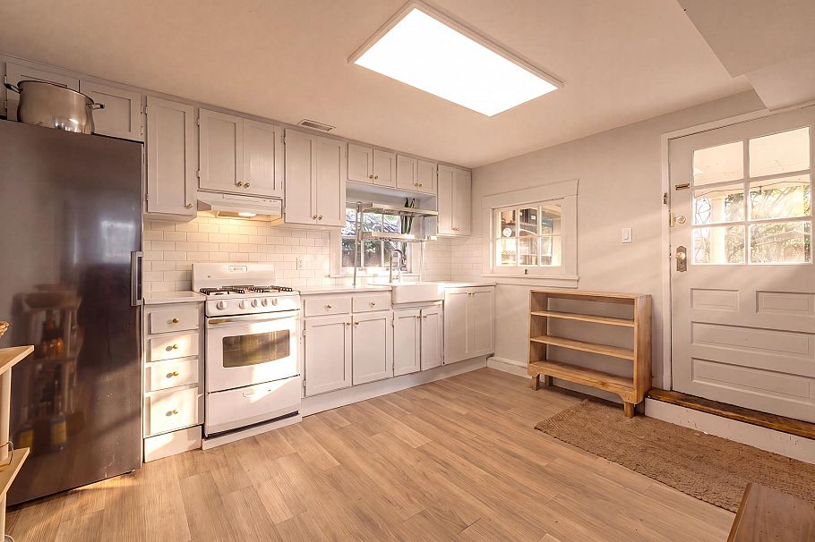 1749 William Street Vancouver, BC - 29