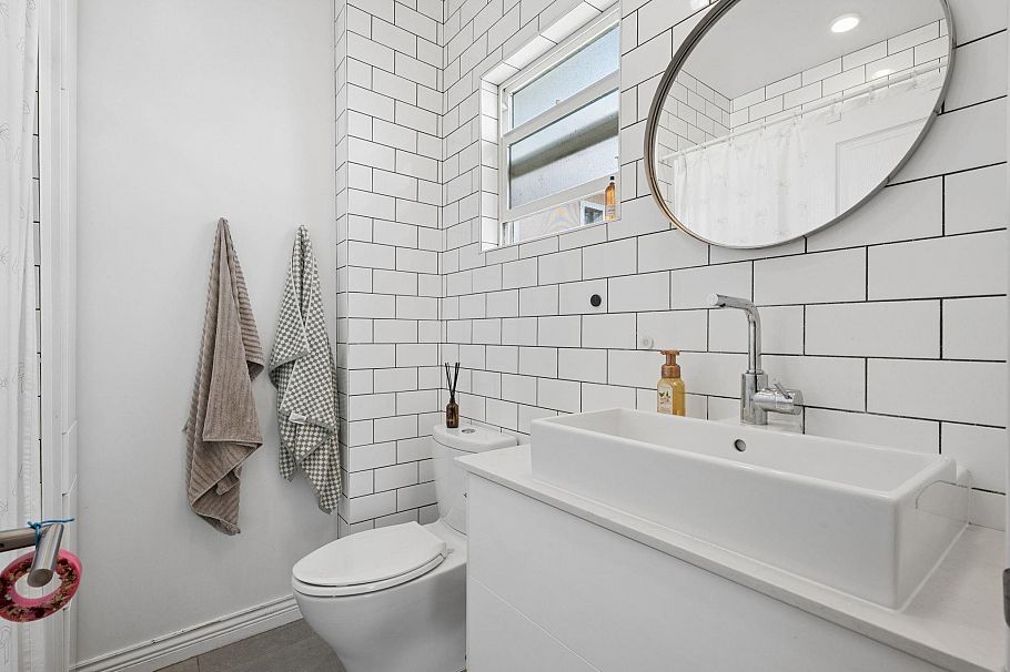 3559 Lakewood Street Vancouver, BC - 9
